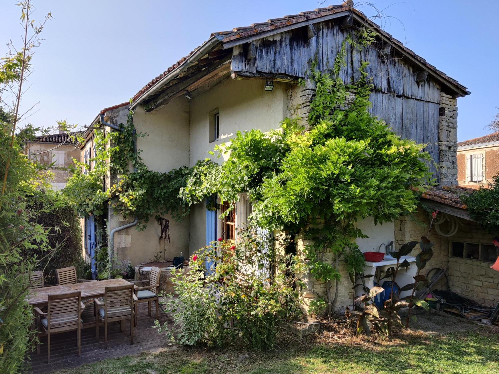 Les Volets Bleus Villa Arcais ภายนอก รูปภาพ